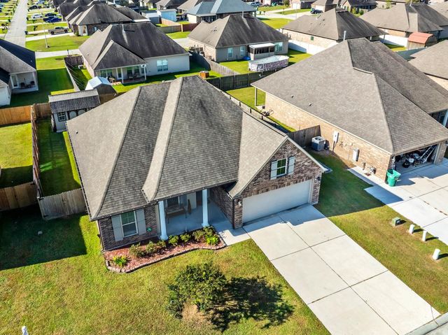 214 Carriage Way, Thibodaux, LA 70301