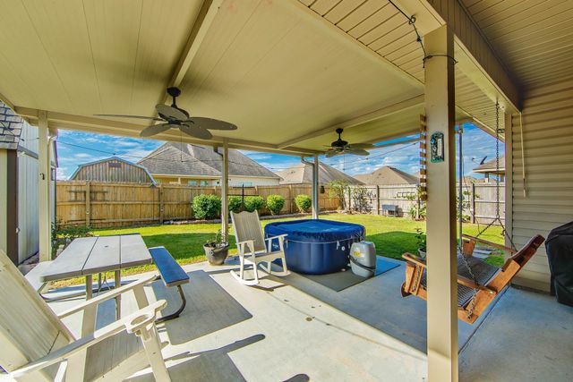 214 Carriage Way, Thibodaux, LA 70301