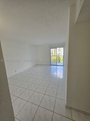 4550 NW 9th St 605E, Miami, FL 33126