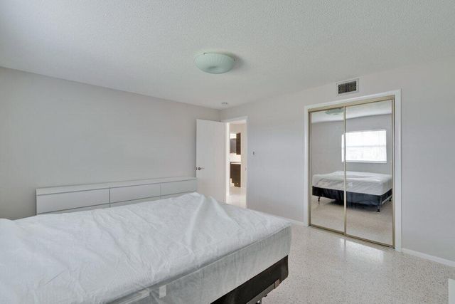 1385 NE Hilltop Street, Jensen Beach, FL 34957