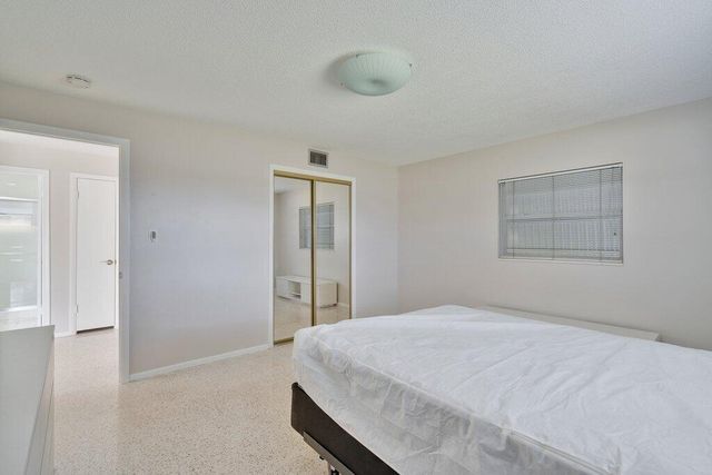 1385 NE Hilltop Street, Jensen Beach, FL 34957