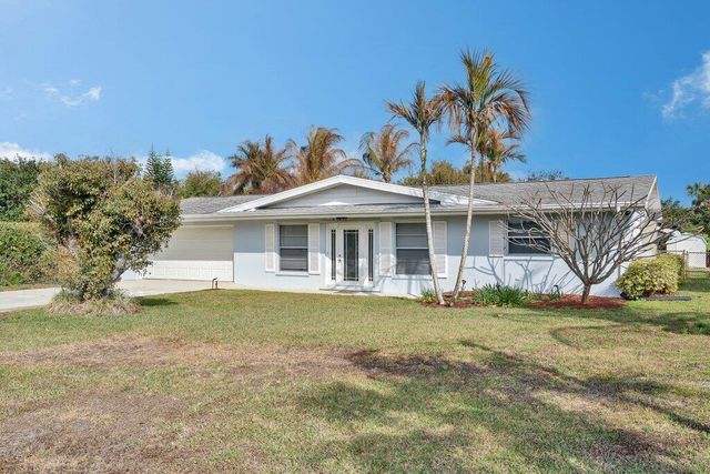 1385 NE Hilltop Street, Jensen Beach, FL 34957