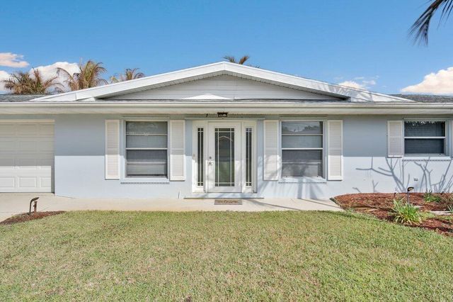 1385 NE Hilltop Street, Jensen Beach, FL 34957