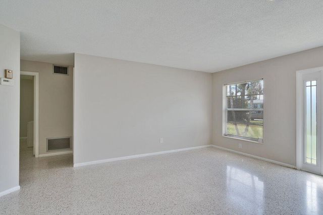 1385 NE Hilltop Street, Jensen Beach, FL 34957