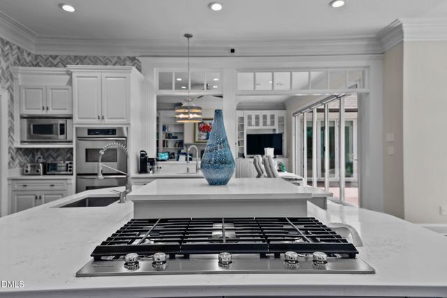 1125 Barclay Manor Way, Raleigh, NC 27614