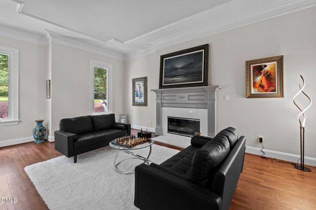 1125 Barclay Manor Way, Raleigh, NC 27614