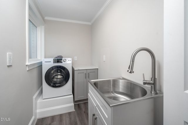 1125 Barclay Manor Way, Raleigh, NC 27614