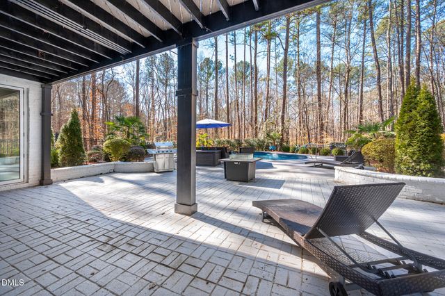 1125 Barclay Manor Way, Raleigh, NC 27614