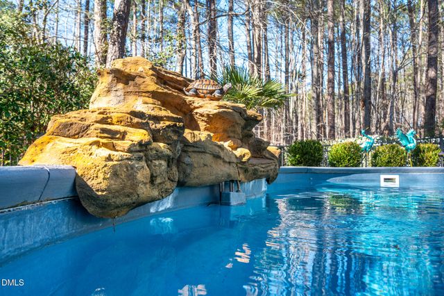 1125 Barclay Manor Way, Raleigh, NC 27614