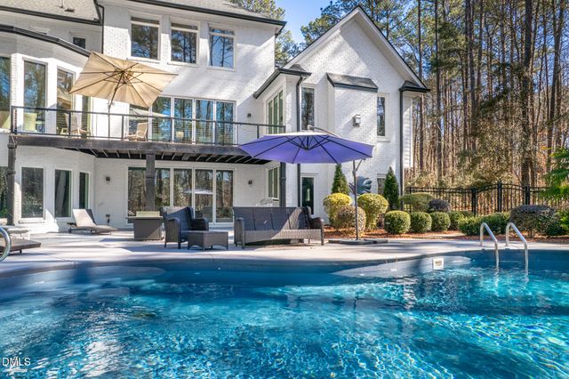 1125 Barclay Manor Way, Raleigh, NC 27614