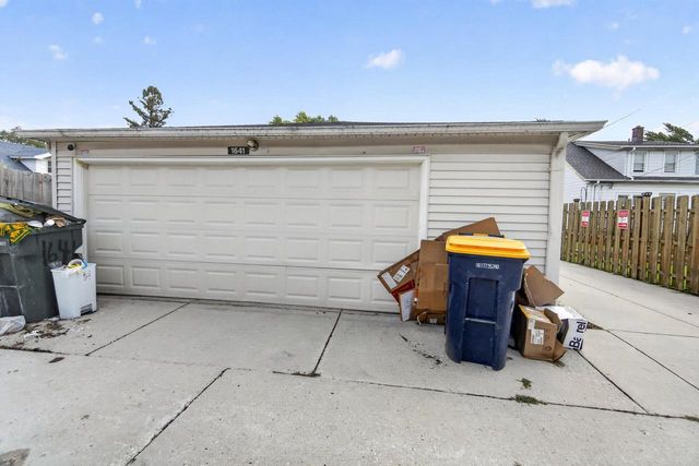 1641 S 81st STREET, Milwaukee, WI 53214