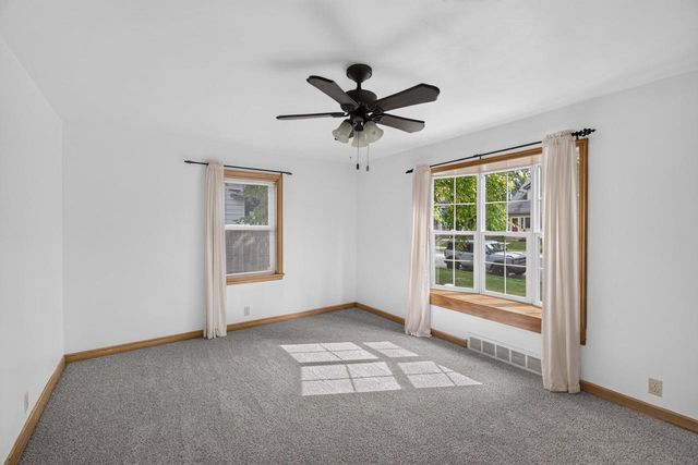 1641 S 81st STREET, Milwaukee, WI 53214