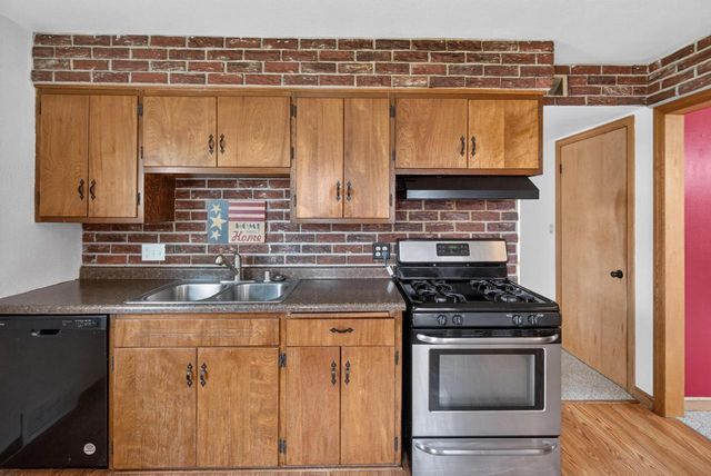1641 S 81st STREET, Milwaukee, WI 53214