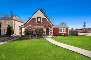 120 E Fremont Avenue, Elmhurst, IL 60126