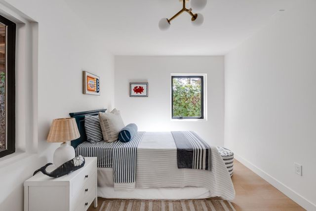 462 Hampstead Way, Santa Cruz, CA 95062