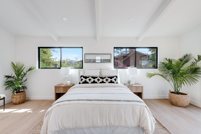 462 Hampstead Way, Santa Cruz, CA 95062