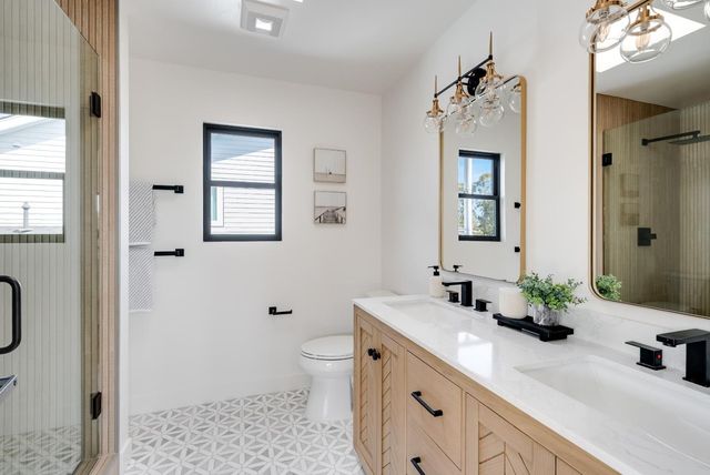 462 Hampstead Way, Santa Cruz, CA 95062