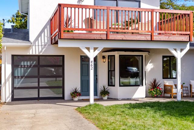 462 Hampstead Way, Santa Cruz, CA 95062