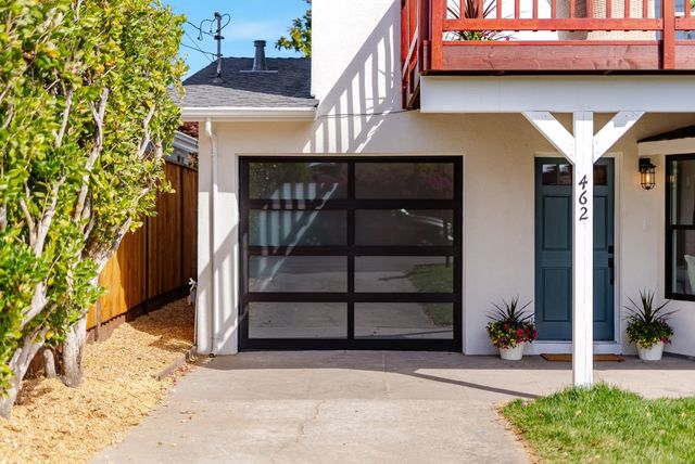 462 Hampstead Way, Santa Cruz, CA 95062