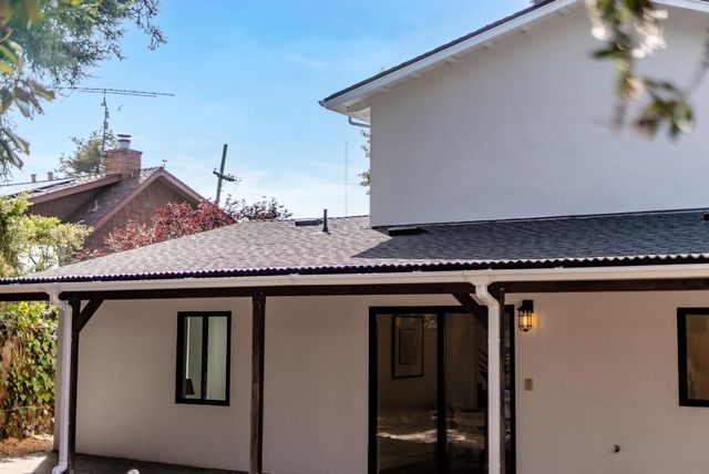 462 Hampstead Way, Santa Cruz, CA 95062