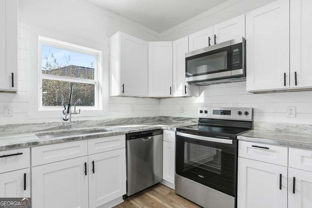 1114 E 59Th Street, Savannah, GA 31404