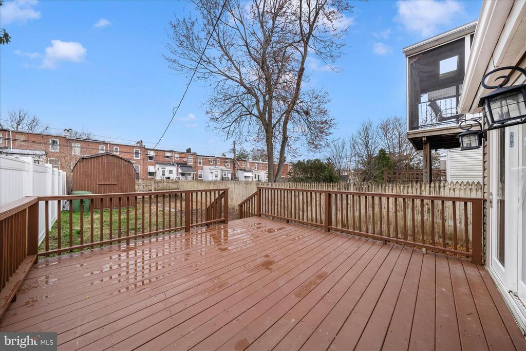 Image 102 of property listing at 728 E 35TH ST, Baltimore, MD 21218