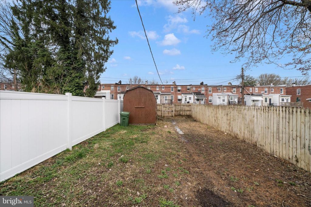 Image 105 of property listing at 728 E 35TH ST, Baltimore, MD 21218