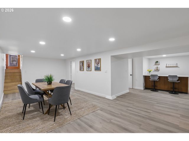 2212 Se TAMARACK Ave, Portland, OR 97214