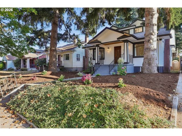2212 Se TAMARACK Ave, Portland, OR 97214