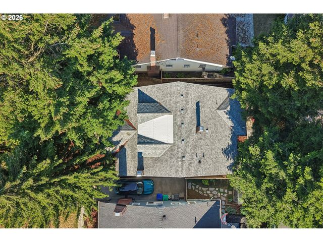 2212 Se TAMARACK Ave, Portland, OR 97214