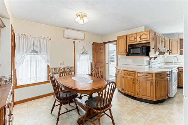 82 Owen Avenue, Pawtucket, RI 02860