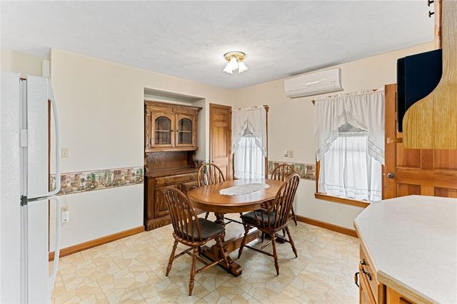 82 Owen Avenue, Pawtucket, RI 02860