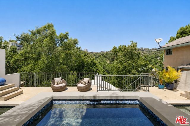 8374 Yucca Trail, Los Angeles, CA 90046
