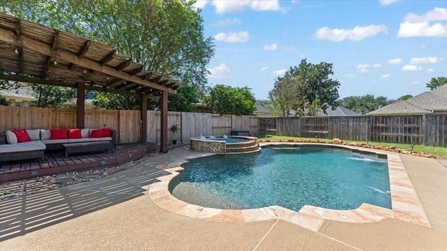 14731 Ramblebrook Lane, Humble, TX 77396