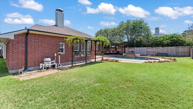 14731 Ramblebrook Lane, Humble, TX 77396