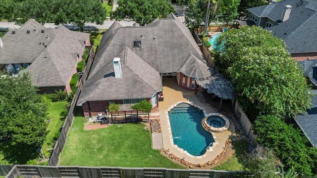 14731 Ramblebrook Lane, Humble, TX 77396