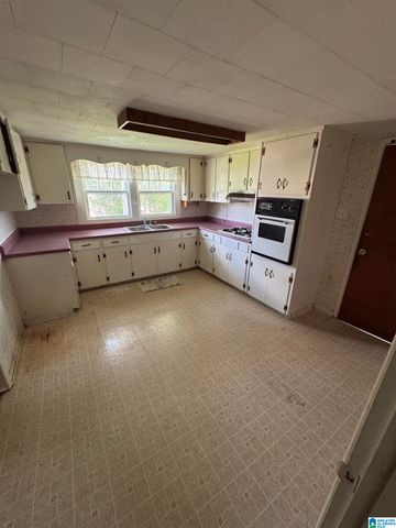 1013 PATTERSON STREET, Anniston, AL 36201