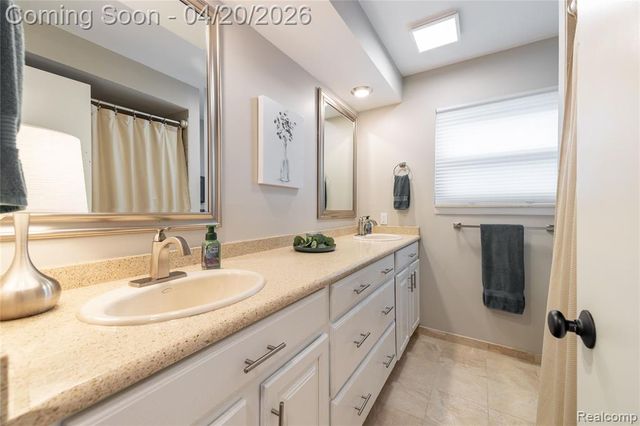 20188 Wellesley Street, Riverview, MI 48193