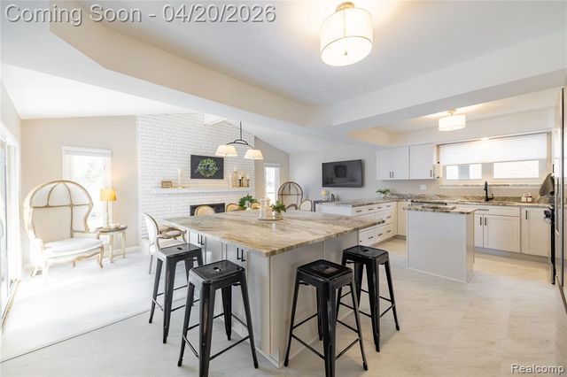 20188 Wellesley Street, Riverview, MI 48193