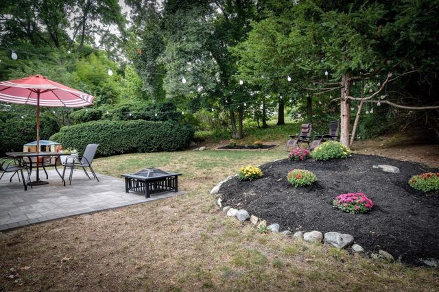 70 Lockland Ave, Framingham, MA 01701