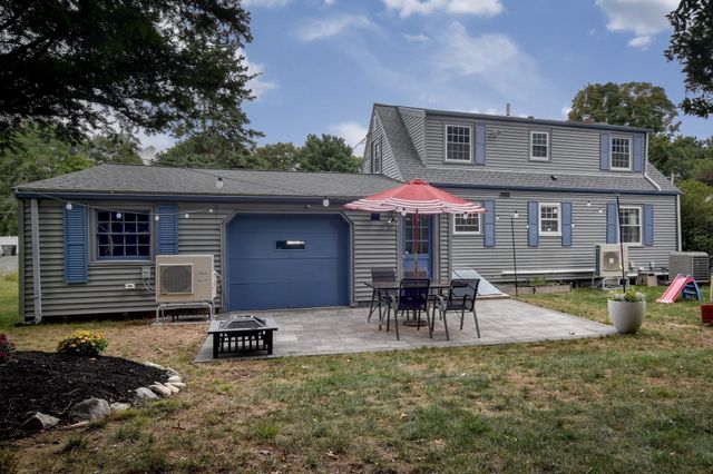 70 Lockland Ave, Framingham, MA 01701