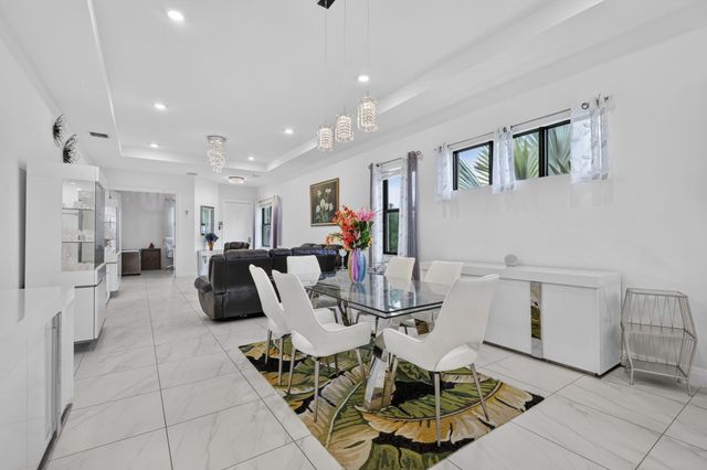 16065 Key Biscayne Lane, Westlake, FL 33470