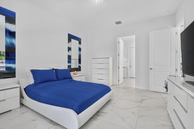 16065 Key Biscayne Lane, Westlake, FL 33470