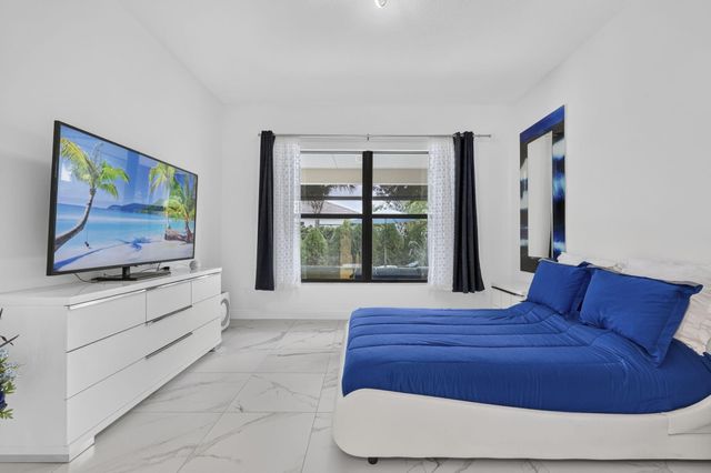 16065 Key Biscayne Lane, Westlake, FL 33470