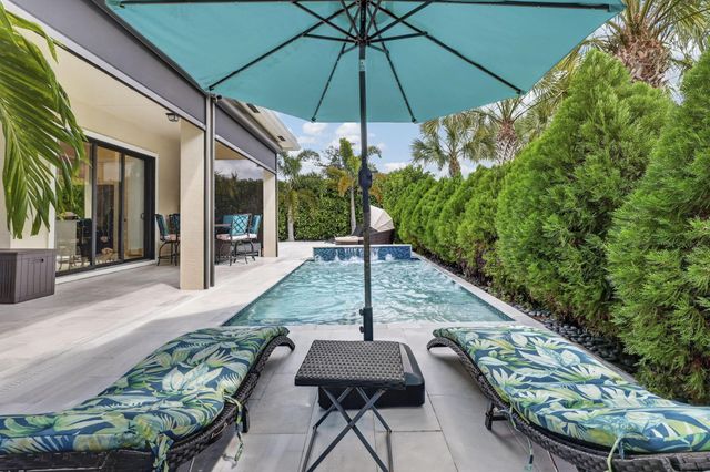 16065 Key Biscayne Lane, Westlake, FL 33470