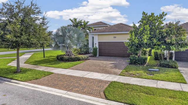 16065 Key Biscayne Lane, Westlake, FL 33470