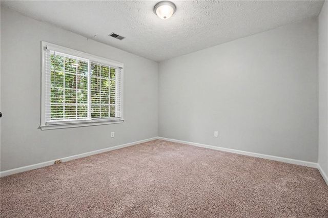 30 Flint Ridge Drive SE, Mableton, GA 30126