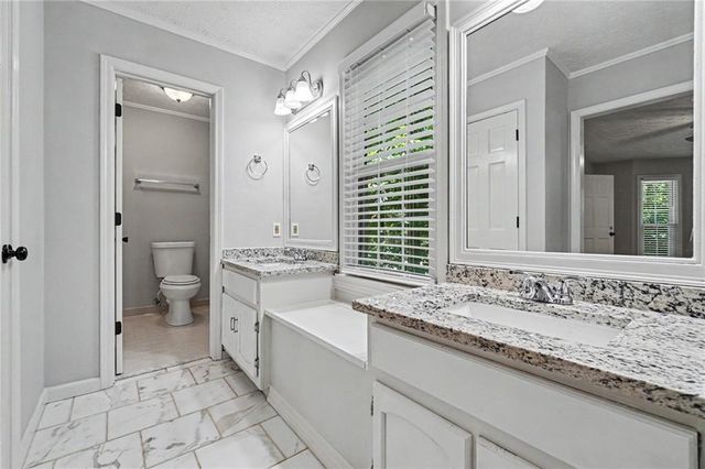 30 Flint Ridge Drive SE, Mableton, GA 30126