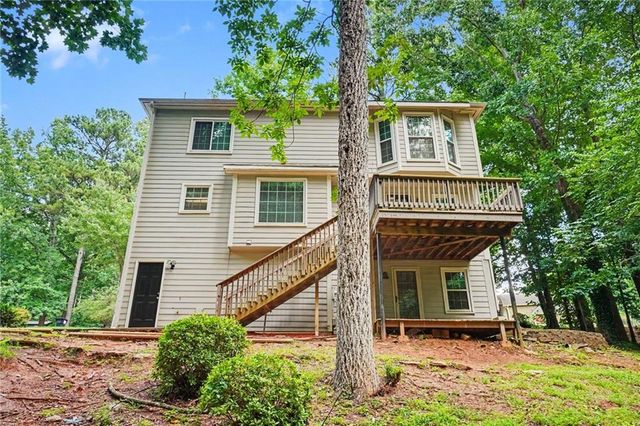 30 Flint Ridge Drive SE, Mableton, GA 30126