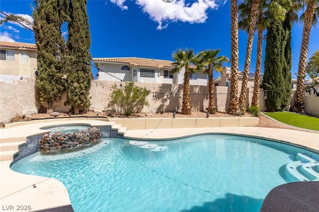9312 Angelfish Drive, Las Vegas, NV 89117